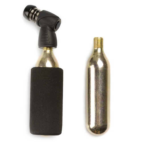 Qtcycletech Qt cycletech co2 adapter + 2x16 gram co2 patroon op kaart
